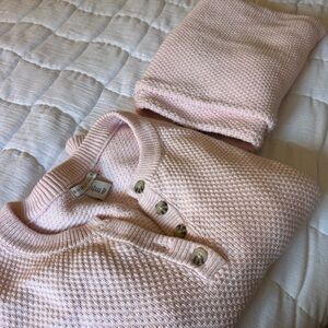 Light pink sweater set